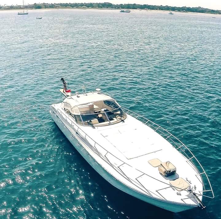 Bali Yachts - Not expensive Bali Travel - Yacht4 in Bali